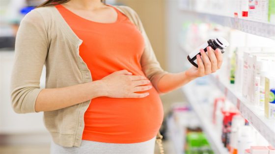 4 أنواع ملينات آمنة على الحامل